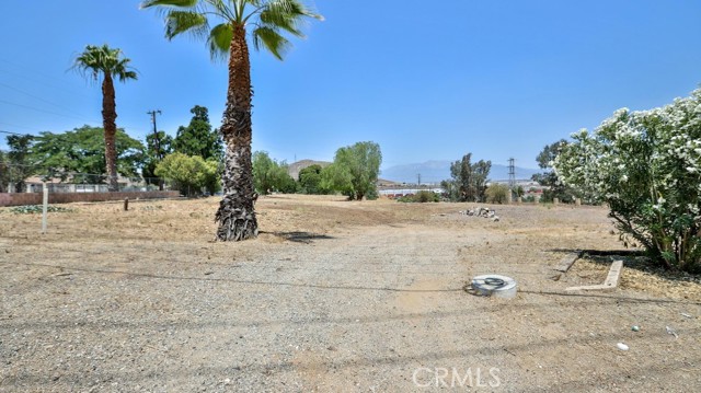 Detail Gallery Image 19 of 33 For 21894 Vivienda Ave, Grand Terrace,  CA 92313 - – Beds | – Baths