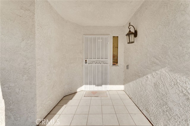 365 E Vodden Street, Rialto CA: https://media.crmls.org/medias/d7aa7c46-8153-44ea-b37b-5964a4f495c6.jpg