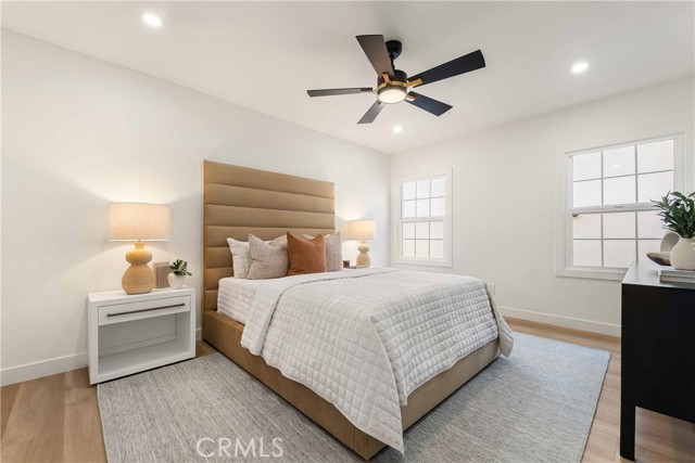 Detail Gallery Image 14 of 19 For 11333 Montana Ave, Los Angeles,  CA 90049 - 3 Beds | 2 Baths