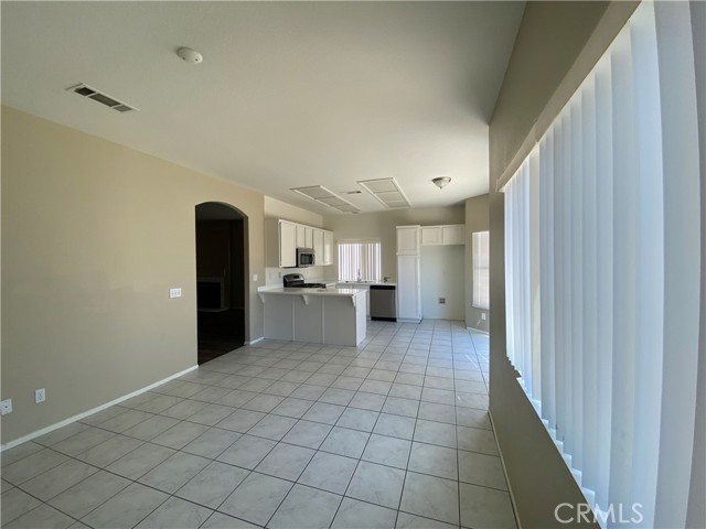 Detail Gallery Image 6 of 32 For 25780 Saint Marta Dr, Murrieta,  CA 92563 - 3 Beds | 2 Baths