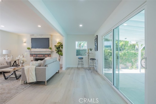 Detail Gallery Image 19 of 32 For 6535 Comanche Ave, Winnetka,  CA 91306 - 3 Beds | 2 Baths