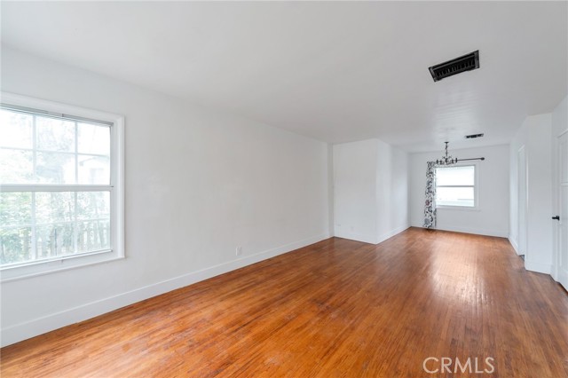  Income Home for Sale in North Hollywood, California