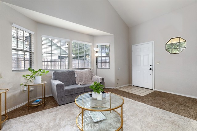 41 Thomas Court, Templeton CA: https://media.crmls.org/medias/d7ad7c02-3e0a-4a8b-91cd-e83dce9f666c.jpg