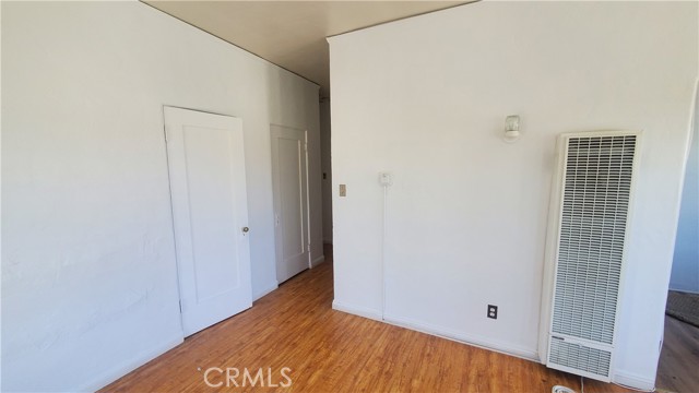 5723 N Huntington Drive, Los Angeles CA: https://media.crmls.org/medias/d7adb9cf-6aff-4378-90a6-704764e6f1cc.jpg