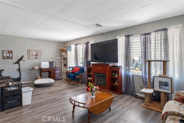 5108 Don Miguel Drive, Carlsbad CA: https://media.crmls.org/medias/d7ae564e-5137-4b44-a46f-b72598598e97.jpg