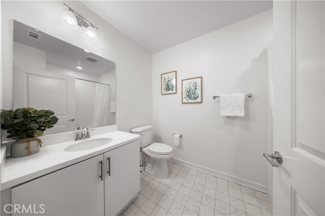 Detail Gallery Image 11 of 19 For 677 Panorama, La Puente,  CA 91744 - 3 Beds | 3/1 Baths
