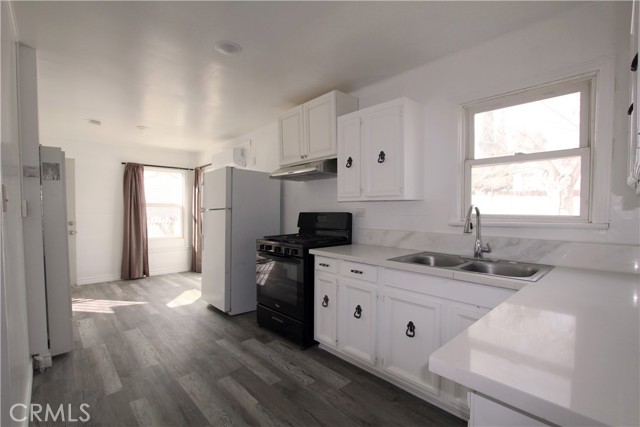 Detail Gallery Image 12 of 22 For 126 Maricopa, Taft,  CA 93268 - 2 Beds | 1 Baths