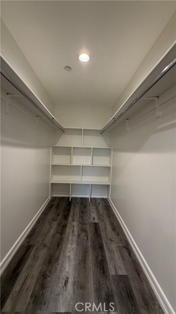 Detail Gallery Image 28 of 32 For 414 E Valencia Ave #111,  Burbank,  CA 91501 - 3 Beds | 3 Baths