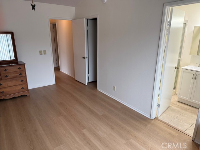 860 Swiss Trail, Duarte CA: https://media.crmls.org/medias/d7b230a0-9ef4-436b-8861-59b8943ddf8f.jpg