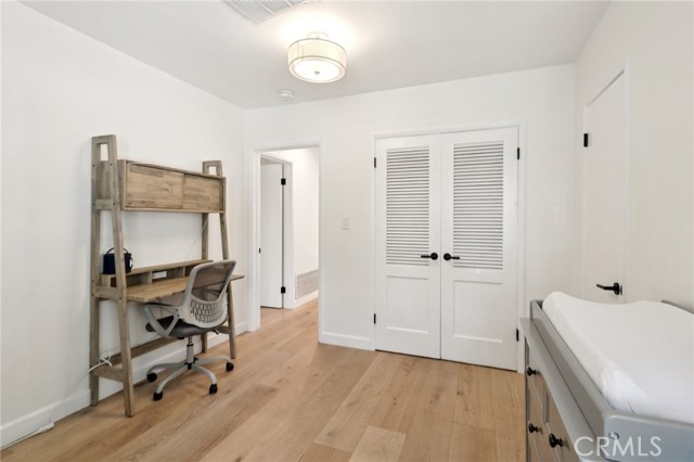 13340 Aetna Street, Valley Glen CA: https://media.crmls.org/medias/d7b2d63f-6987-474f-ab34-7eb2243549af.jpg