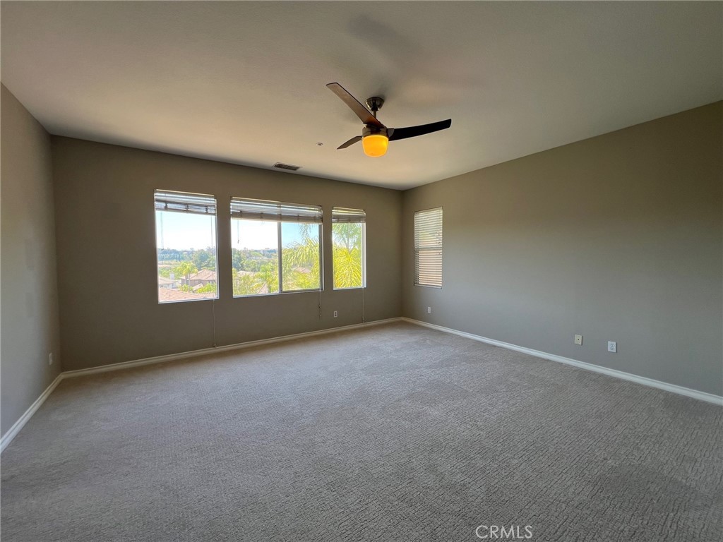 MLS #OC25273280 image #27