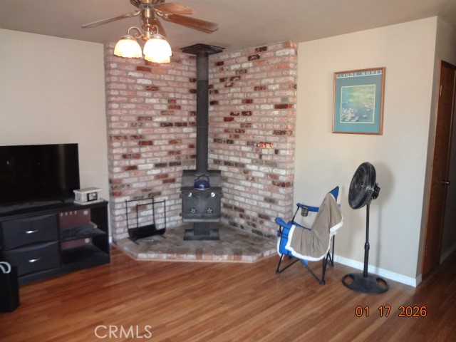 Detail Gallery Image 2 of 10 For 14935 Highlands Way, Clearlake,  CA 95422 - 3 Beds | 2 Baths