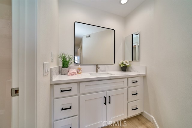 Detail Gallery Image 11 of 28 For 1441 Brett Pl #229,  San Pedro,  CA 90732 - 2 Beds | 2 Baths