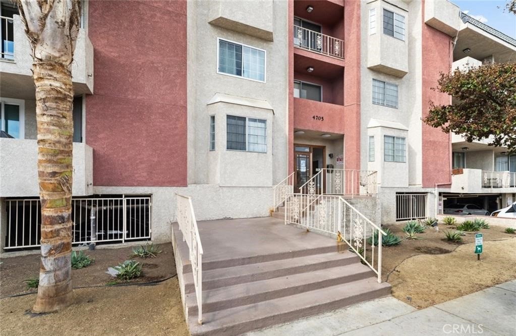4705 Kester Avenue #209