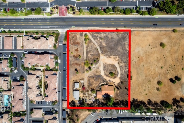Image 8 of 10 For 21665 Box Springs Road