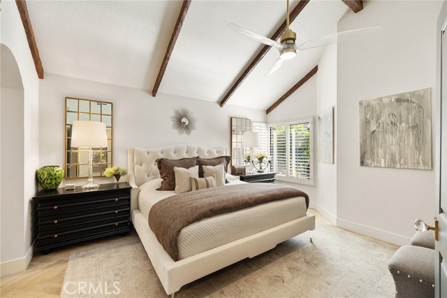 29122 Laurel Valley Drive, Vista CA: https://media.crmls.org/medias/d7b4c5f9-3a2e-4328-ae10-1242e73d9e2a.jpg