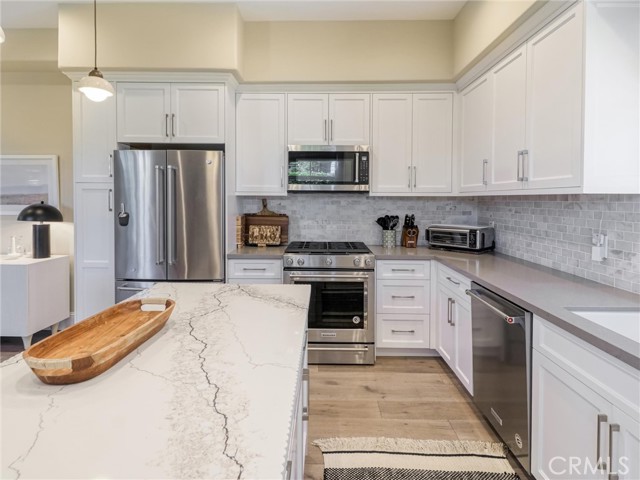 3918 W 242nd Street, Torrance CA: https://media.crmls.org/medias/d7b50d5e-903c-468c-bb47-9fe54c436493.jpg