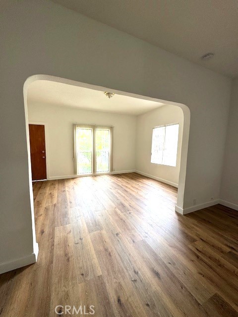 Detail Gallery Image 5 of 11 For 1438 S Bronson Ave, Los Angeles,  CA 90019 - – Beds | – Baths