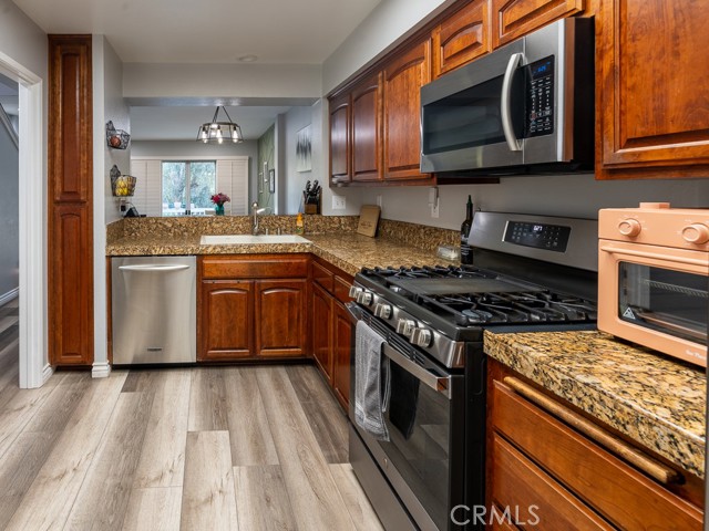 24510 Mcbean Parkway, Valencia CA: https://media.crmls.org/medias/d7b58c7a-6286-4171-9c34-804da8f2bd45.jpg
