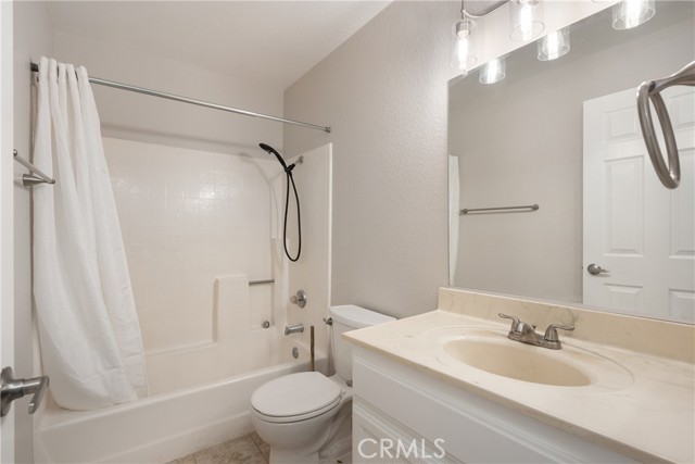 Detail Gallery Image 17 of 25 For 1365 Crafton #2101,  Mentone,  CA 92359 - 3 Beds | 2 Baths