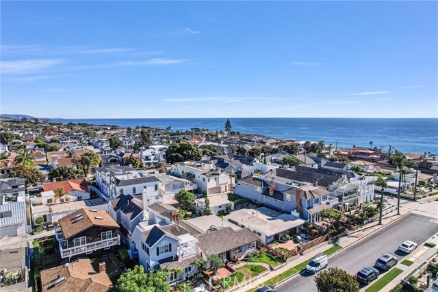 Detail Gallery Image 52 of 64 For 310 Marigold, Corona Del Mar,  CA 92625 - 3 Beds | 2 Baths