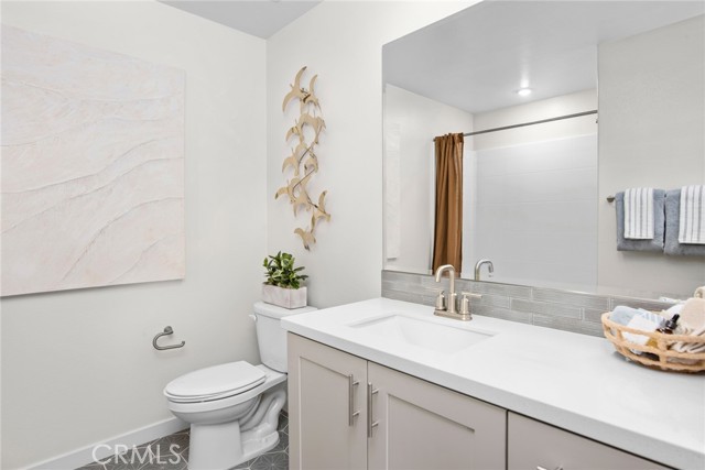 Detail Gallery Image 9 of 16 For 723 E. Route 66, Glendora,  CA 91740 - 3 Beds | 3/1 Baths