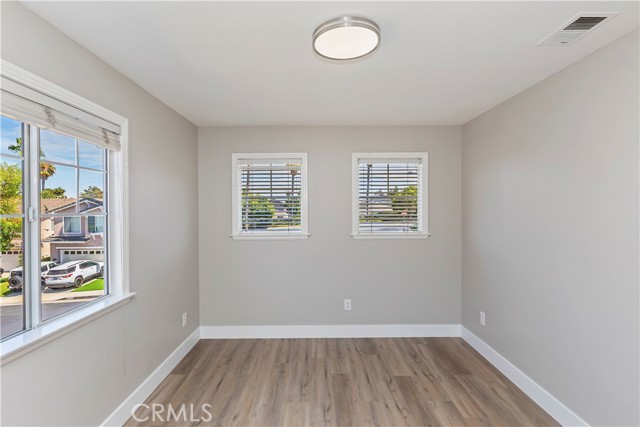 Detail Gallery Image 31 of 60 For 3348 Redport Dr, Corona,  CA 92881 - 4 Beds | 2/1 Baths