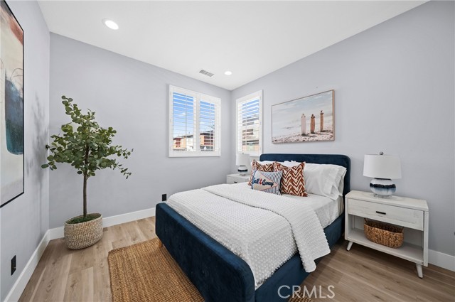 Detail Gallery Image 7 of 20 For 328 Flyers Ln, Tustin,  CA 92782 - 3 Beds | 2/1 Baths