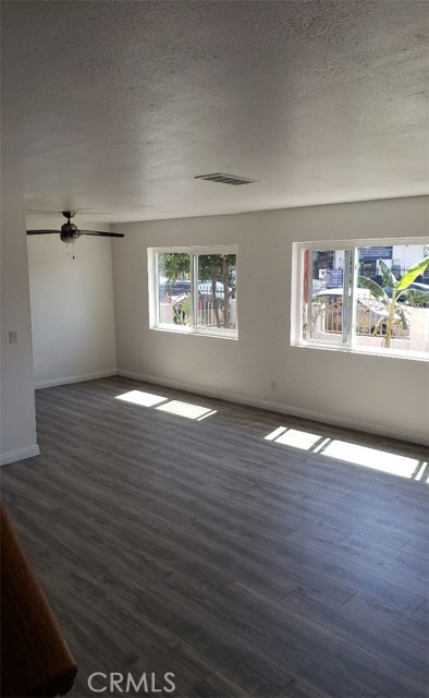 6831 Toler Avenue, Bell Gardens CA: https://media.crmls.org/medias/d7b91455-fc69-49a3-a3bd-954ff9dd08d6.jpg
