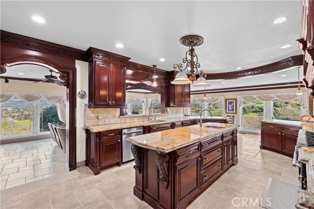 Detail Gallery Image 18 of 75 For 1603 Calle Cristina, San Dimas,  CA 91773 - 5 Beds | 5/1 Baths