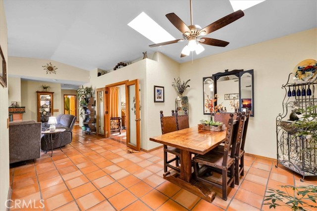 Detail Gallery Image 7 of 59 For 10341 Pinon Ave, Morongo Valley,  CA 92256 - 4 Beds | 3 Baths