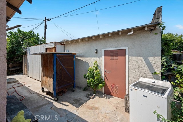 Detail Gallery Image 6 of 19 For 621 W 54th St, Los Angeles,  CA 90037 - – Beds | – Baths