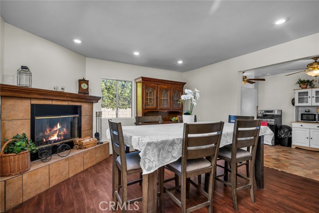 Detail Gallery Image 8 of 25 For 2029 Garner St, Lomita,  CA 90717 - 3 Beds | 1/1 Baths