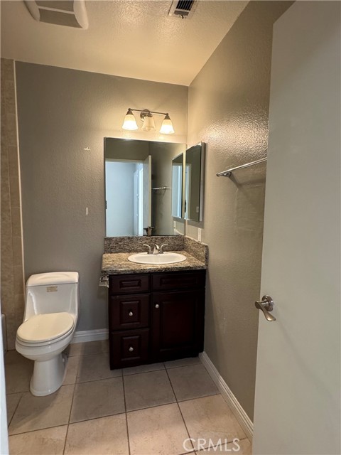 45 Harkness Avenue, Pasadena CA: https://media.crmls.org/medias/d7bb7e67-6df8-4a3b-8ca7-15154673a889.jpg