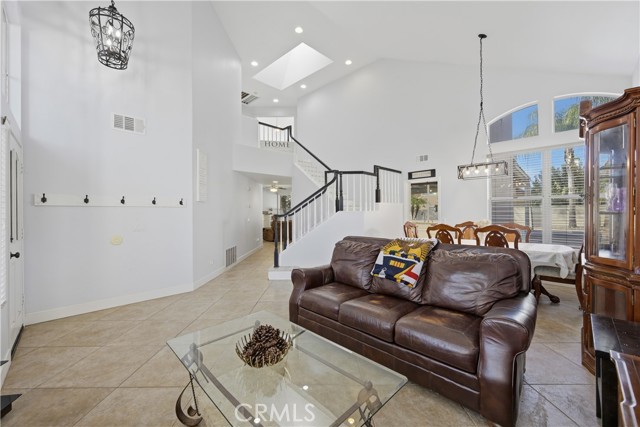 Detail Gallery Image 14 of 38 For 41685 Elk Run, Murrieta,  CA 92562 - 4 Beds | 2/1 Baths