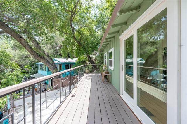 Detail Gallery Image 44 of 68 For 432 Fernwood Pacific, Topanga,  CA 90290 - 2 Beds | 2 Baths