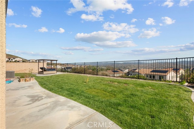 Detail Gallery Image 11 of 56 For 18797 Big Cedar Dr, Canyon Country,  CA 91387 - 5 Beds | 3 Baths
