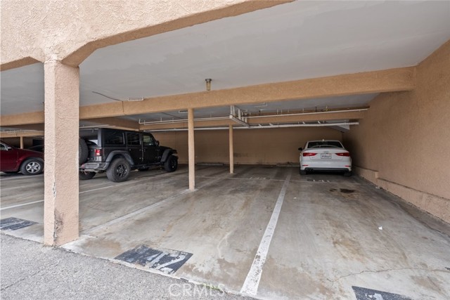 10331 Lindley Avenue, Porter Ranch CA: https://media.crmls.org/medias/d7bcb598-7094-47cf-9ea1-aff93026211f.jpg