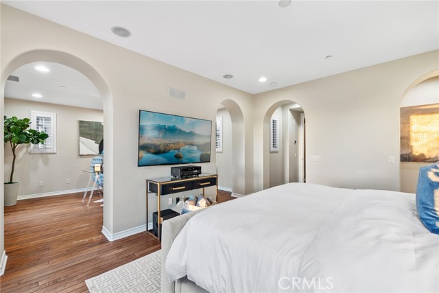 Detail Gallery Image 25 of 39 For 33 Tall Hedge, Irvine,  CA 92603 - 3 Beds | 3/1 Baths