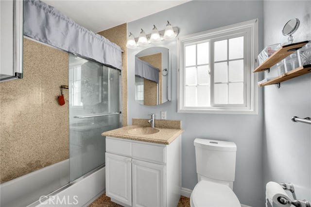 Detail Gallery Image 24 of 48 For 304 S Colfax, La Habra,  CA 90631 - 2 Beds | 2 Baths