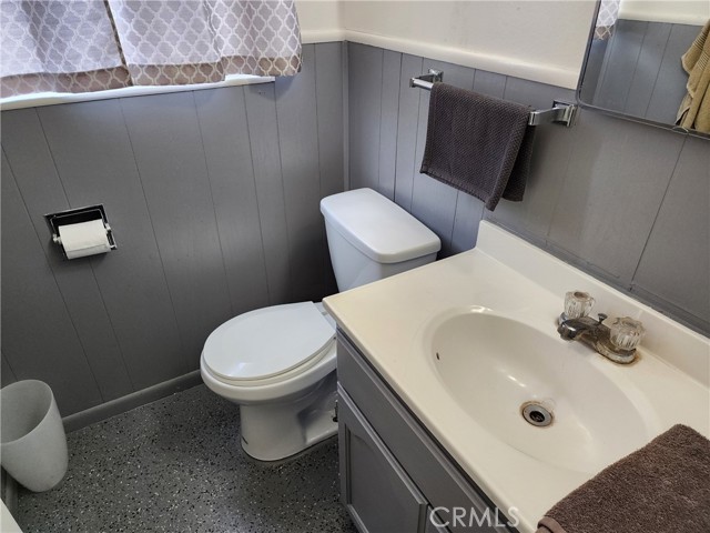 Detail Gallery Image 7 of 8 For 168 W Valencia St, Rialto,  CA 92376 - 3 Beds | 2/1 Baths