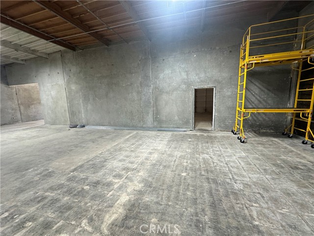 15095 7th Street, Victorville, California 92395, ,Commercial Sale,For Sale,15095 7th Street,CRIV24044327