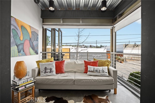Detail Gallery Image 20 of 31 For 3240 Casitas Ave, Los Angeles,  CA 90039 - 3 Beds | 3/1 Baths