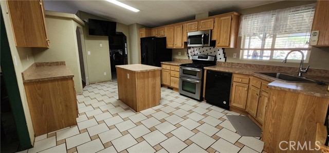 Detail Gallery Image 28 of 50 For 690 Riviera Dr, Blythe,  CA 92225 - 5 Beds | 4 Baths