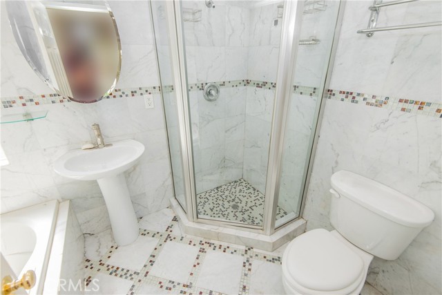 4602 Hurford Terrace, Encino CA: https://media.crmls.org/medias/d7c13a61-bc18-44ad-a382-19259f7ba22b.jpg