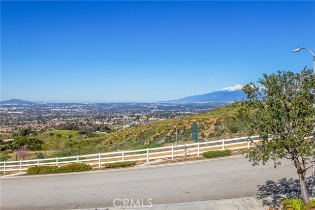 Detail Gallery Image 47 of 68 For 6395 Emmerton Ln, Highland,  CA 92346 - 4 Beds | 3 Baths