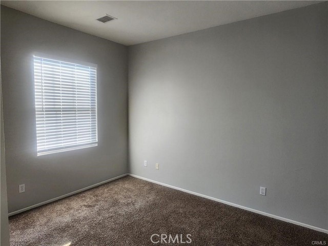 Detail Gallery Image 28 of 30 For 5503 Martingale Way, Fontana,  CA 92336 - 4 Beds | 3/1 Baths
