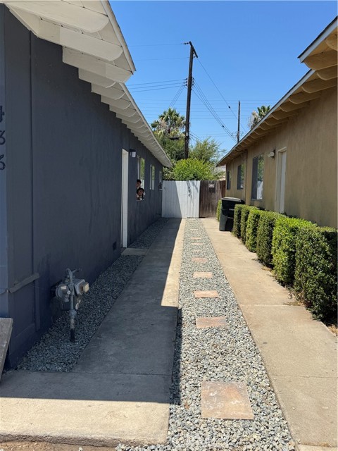 Detail Gallery Image 27 of 27 For 486 N Oak St, Orange,  CA 92867 - 2 Beds | 1 Baths