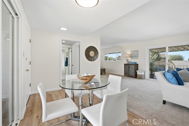 Detail Gallery Image 11 of 29 For 23005 Nadine Cir #B,  Torrance,  CA 90505 - 2 Beds | 1/1 Baths