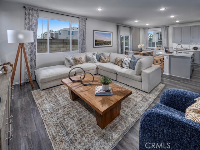 Detail Gallery Image 10 of 14 For 28300 via Moscotel, Temecula,  CA 92591 - 3 Beds | 2/1 Baths